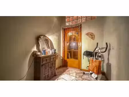 maison à vendre à monceau-sur-sambre pour € 99.000 avec 4 chambres à coucher