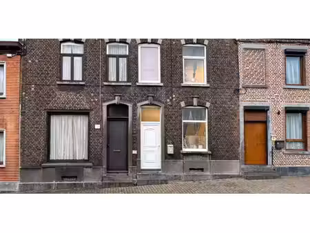 maison à vendre à gilly pour € 109.000 avec 2 chambres à coucher