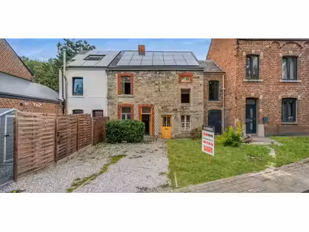 sous option - maison à vendre à jemelle avec 4 chambres à coucher
