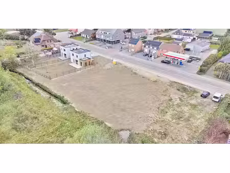 terrain à vendre à neeroeteren pour € 75.400