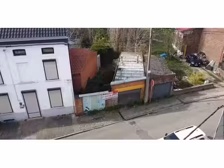 terrain à bâtir à vendre à marcinelle pour € 76.000