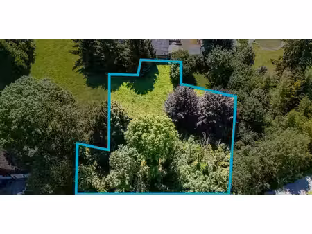 terrain à bâtir à vendre à les avins pour € 110.000