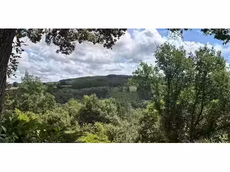 terrain à bâtir à vendre à chevron pour € 89.000