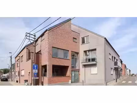 duplex à louer à meerbeek pour € 1.450 avec 3 chambres à coucher
