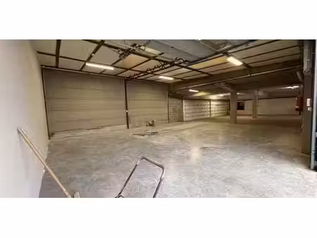 entrepôt à louer à scherpenheuvel pour € 750