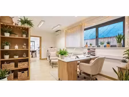 bien commercial à vendre à beerse pour € 185.000