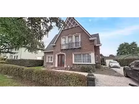 villa à louer à zomergem pour € 1.100 avec 4 chambres à coucher