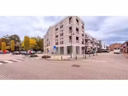 bien commercial à vendre à geel pour € 192.387