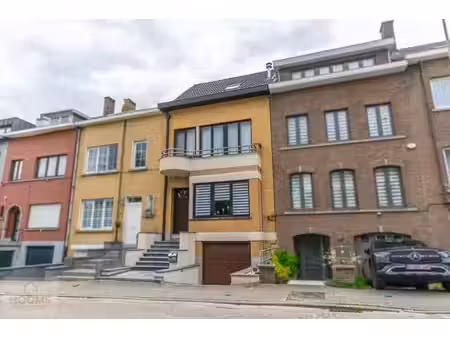 spacieuse maison familiale avec 3 chambres  terrasse  jar...