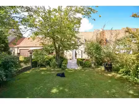 uniek renovatieproject in middelburg  gelegen op een groo...