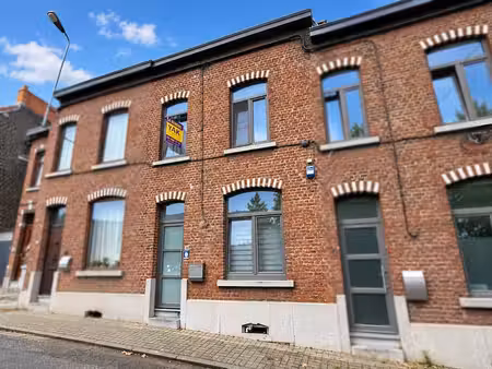 superbe maison entièrement rénovée avec jardin