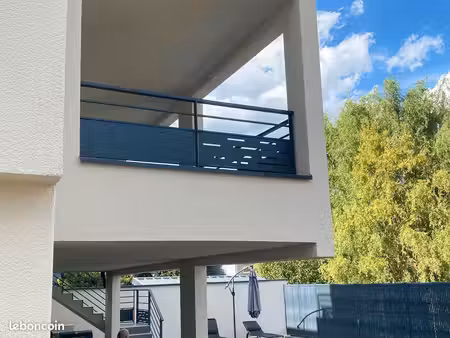 superbe villa 2024   368 m²   9 pièces ideale bi-famille   avec piscine