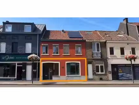 bien commercial à vendre à waterloo pour € 195.000 avec 1 chambre à coucher