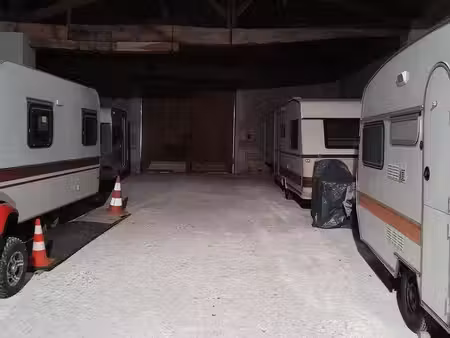hivernage caravane / petit véhicule /remorque