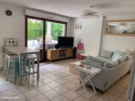 loue 7 mois 3 pièces + jardin