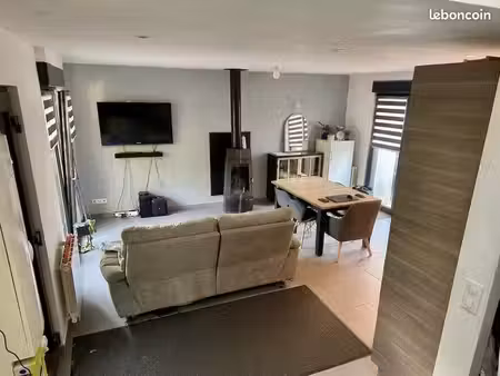 maison mitoyenne à louer ecrainville