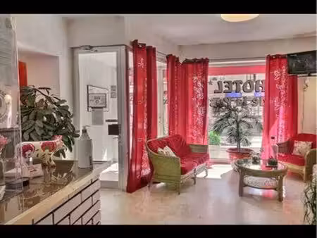 hôtel loue chambre au mois