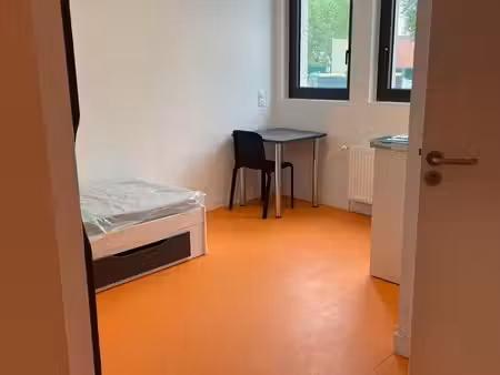 residence de jeunes entre 18 ans etb 30 ans