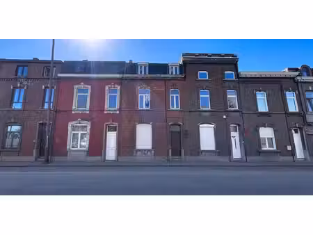 immeuble d'appartements à vendre à marcinelle pour € 199.000 avec 5 chambres à coucher