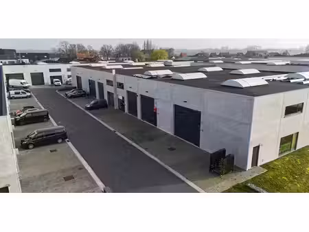 bâtiment d’entreprise à vendre à ichtegem pour € 199.000