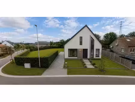 bungalow à vendre à kuringen pour € 280.000 avec 3 chambres à coucher
