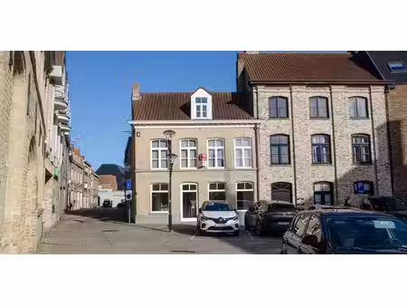 bureau à vendre à veurne pour € 200.000