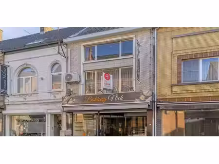 bien commercial à vendre à nederbrakel pour € 199.500 avec 4 chambres à coucher