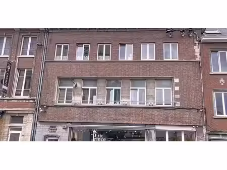 sous option - appartement à vendre à nivelles avec 2 chambres à coucher