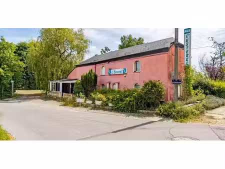 bien commercial à vendre à bonnert pour € 310.000 avec 3 chambres à coucher