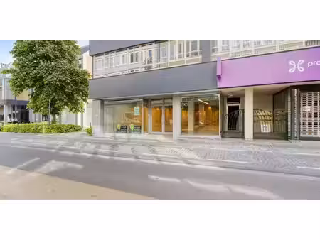bien commercial à vendre à mol pour € 315.000