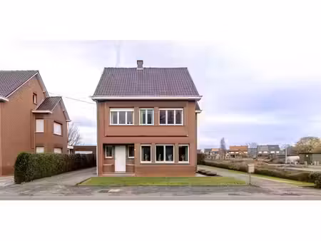 sous option - maison à vendre à eindhout avec 3 chambres à coucher