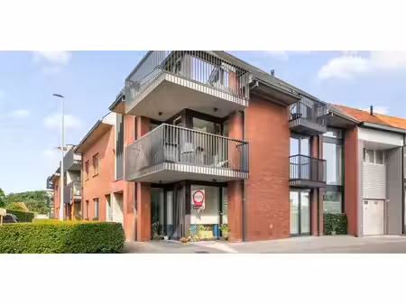 app. rez-de-chaussée à vendre à ruddervoorde pour € 285.000 avec 2 chambres à coucher
