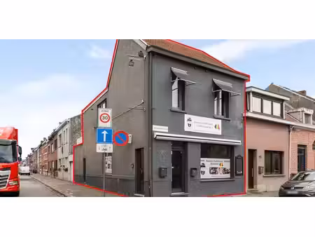 bâtiment commercial à vendre à ekeren pour € 289.000 avec 1 chambre à coucher
