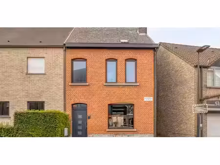sous option - maison à vendre à erembodegem avec 3 chambres à coucher