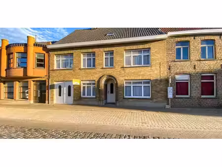 maison à vendre à izenberge pour € 195.000 avec 5 chambres à coucher