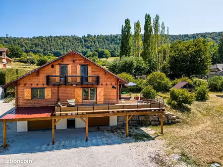 chalet 7 pièces 170 m²
