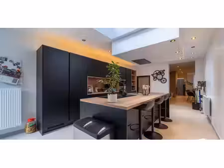 sous option - maison à vendre à grâce-berleur avec 4 chambres à coucher