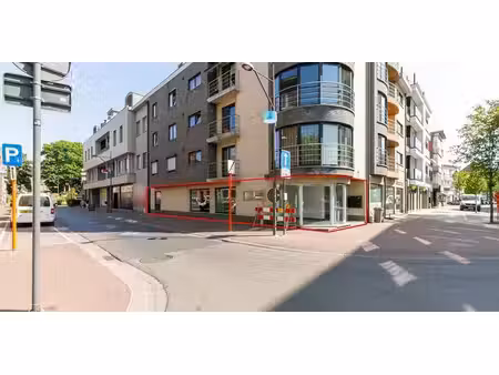 bien commercial à vendre à mol pour € 285.000 avec 1 chambre à coucher