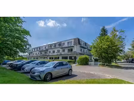 bien commercial à vendre à waterloo pour € 215.000