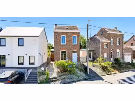 maison à vendre à trembleur pour € 219.000 avec 2 chambres à coucher