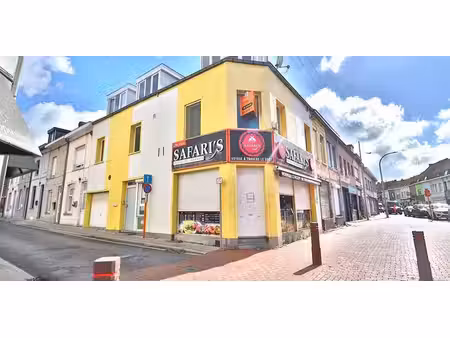 bâtiment d’entreprise à vendre à menen pour € 220.000 avec 4 chambres à coucher