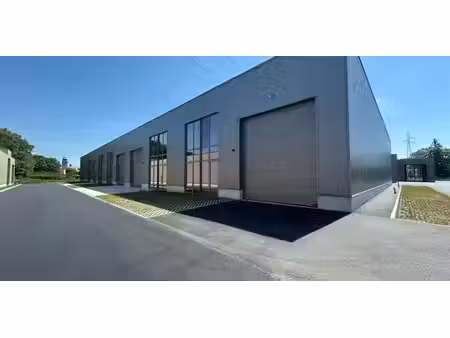 bâtiment d’entreprise à vendre à wevelgem pour € 299.574
