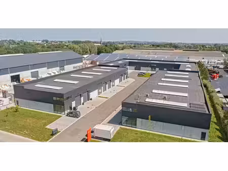 bâtiment d’entreprise à vendre à zwevegem pour € 284.000