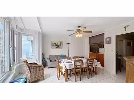 appartement à vendre à koksijde pour € 249.000 avec 3 chambres à coucher