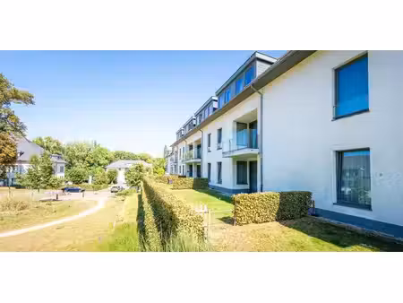 sous option - appartement à vendre à waterloo avec 1 chambre à coucher