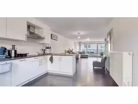 appartement à vendre à zutendaal pour € 299.000 avec 3 chambres à coucher