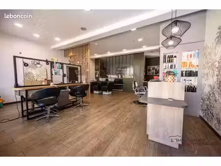 salon de coiffure 68 m² frasne