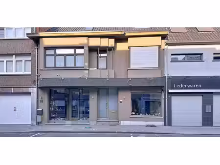 bien commercial à vendre à aartselaar pour € 217.500