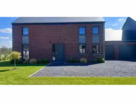 maison à vendre à aye pour € 369.000 avec 4 chambres à coucher