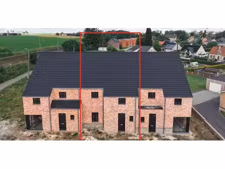maison à vendre à kumtich pour € 310.000 avec 3 chambres à coucher